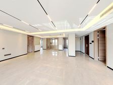 旭辉左海岸,高层看江4房,端户全明户型