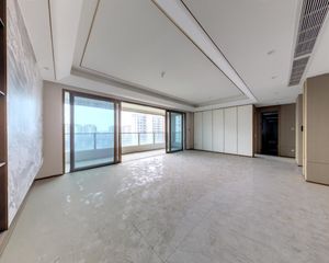 中南华宇君启 4室2厅 南