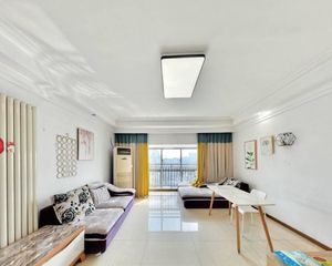 融城云熙 ,成都买二手房,中介费1800元包干