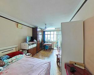 电梯再用+中间楼层+南北通三房+7号岚皋路站+周边配套齐全