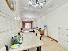 石桥铺英郦庄园精装三室朝南 房东急售