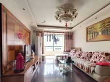 必看好房 南北通透两室两厅商品房