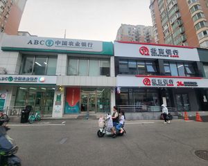 新上!石景山商业!222平米!可个人!可开全票!