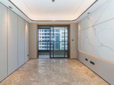 弘久新弘北外滩 双卫格局 精装可拎包入住 有电梯 南向采光好