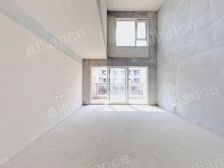 《中叠别墅 , 带子母车位, 南北露台, 随时看房,近学校》
