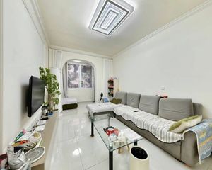 省气象局宿舍 此房安静不临街,客厅卧室带阳台,可对外交易。