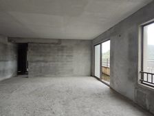 中梁旭辉壹号院 次新小区 有电梯 双卫生间 高楼层采光充足