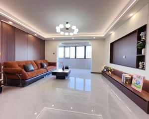 154平99.8万茗畅园8楼精装修三室两厅两卫拎包入住