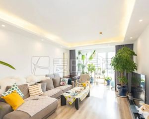 全新博洛尼)西向大两居)燕莎亮马河畔)尽览都市繁华)随时看