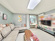 《8号线地铁口 高新侧 商场旁 精装修 诚心卖 配套完善》