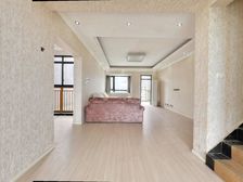 边城香格里 5室3厅 东南