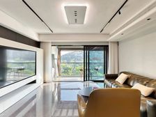 中海寰宇天下 141.33平4居 西南向精装修 自住保养好