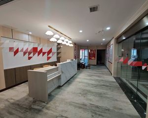 精装整层 业主急售丨产权干净7天取证丨甲级纯写 可自用
