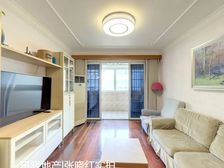 金龙花苑梅花园 3室1厅 104.72平精装修+新房龄