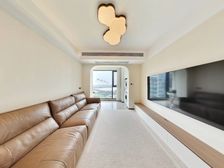 越秀滨海花城 全屋定制新装修 楼层高 视野好 可拎包入住