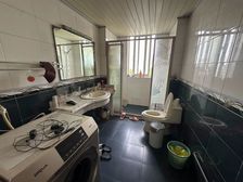 万龙新村 中间楼层采光好 近医院 满五 朝南 大两居