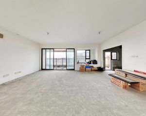 国宾御府 3室2厅 南