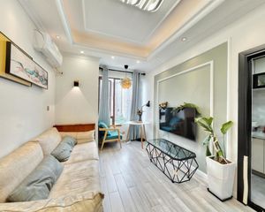 龙城半岛 1室1厅 东南