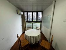 靠近庙前街吃喝玩乐不用愁 总高6楼的四楼洋房 房东诚信售好谈