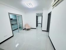 一中旁 好房 临近沃尔玛 精装修 采光无遮挡 房东诚心卖