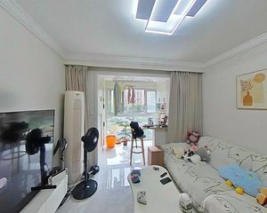 精装可拎包入住丨大两居丨近地铁丨南北通透丨交通便捷丨业主诚售