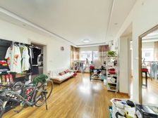 城市玫瑰园 两室一厅一卫 精装修 看房方便