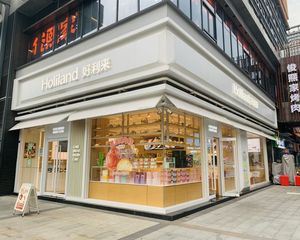 好利来转角超大外摆 年租21万昭示性好人气旺盛双开间一手产权