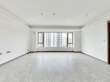 《次新小区,大平层,精装修拎包入住,湖景房,改善品质,环境好