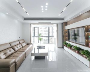 世景华庭全新精装3房电梯小高层中层拎包入住