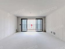 《高新三期 ,中海开发,品质小区,环境优美,配套齐全,宜居》