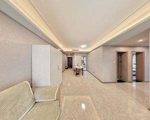 龙腾御锦城 3室1厅 东南