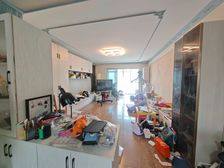 有电梯 高楼层采光充足 停车方便 精装可拎包入住 正规商品房