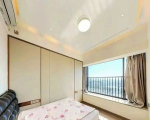黄埔万达旁精装三房 满五高层东南向 业主直降 急售可谈