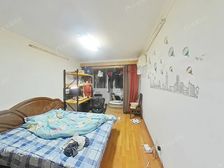 采光通风佳,满五年少税,业主诚售,看房方便,位置、地段好