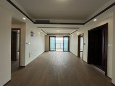 中创学校旁!前排4房总高15层1梯1户,不靠高架位置安静!