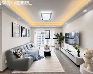 侨联大街大院大3居有车位落地窗送地下室经典户型