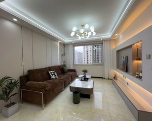 90平69.8万22楼精装修通透两室两厅拎包入住