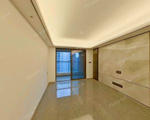 鼎湖未来云城天禧 含车位 户型好 精装修拎包入住 楼层好