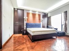 且看且珍惜|全明户型,三面采光,高区新装,百万家私