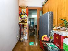 满五年,税费低,自住精装修,保养条件好,房东诚意