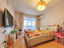 边套全明四面采光+180°城市界面视觉+推窗见绿