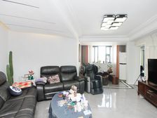 大露台+高区景观+近地铁,此房诚意出售。