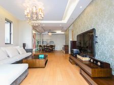 小高层、全天采光、特殊楼栋、看融创外滩壹号院花园!