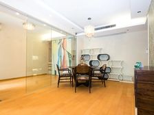 小高层、全天采光、特殊楼栋、看融创外滩壹号院花园!