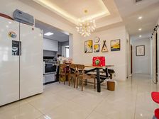 比邻太古汇电视台东南边套看浦东三件套3米左右层高