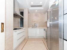 绿城黄浦湾前排江景房,标准三居,落地窗,有产权车位