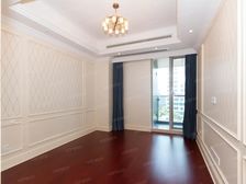 绿城黄浦湾前排江景房,标准三居,落地窗,有产权车位