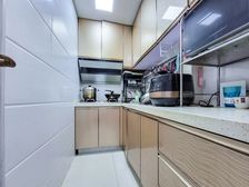 新天地一马路之隔+正规两室一厅+三轨交汇