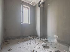 开发商交付毛坯从未入住,诚意出售,看房方便诚意出