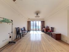 通透格局,楼层高,采光充足,视野开阔,看房方便